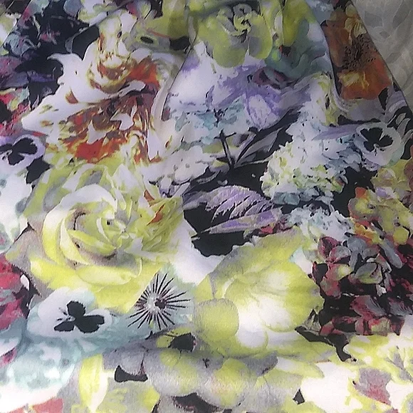 Tahari Floral fully lined lightweight pleated swing dress - Picture 7 of 10